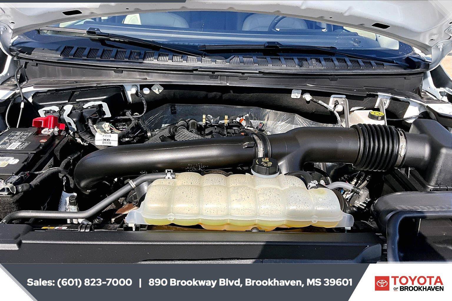 Used 2025 Lincoln Navigator L Reserve AWD/4WD image 8