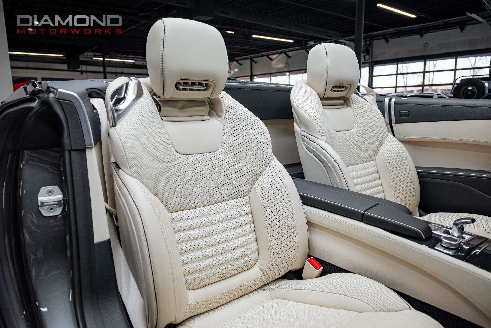 Used 2014 Mercedes-Benz SL 550 image 16