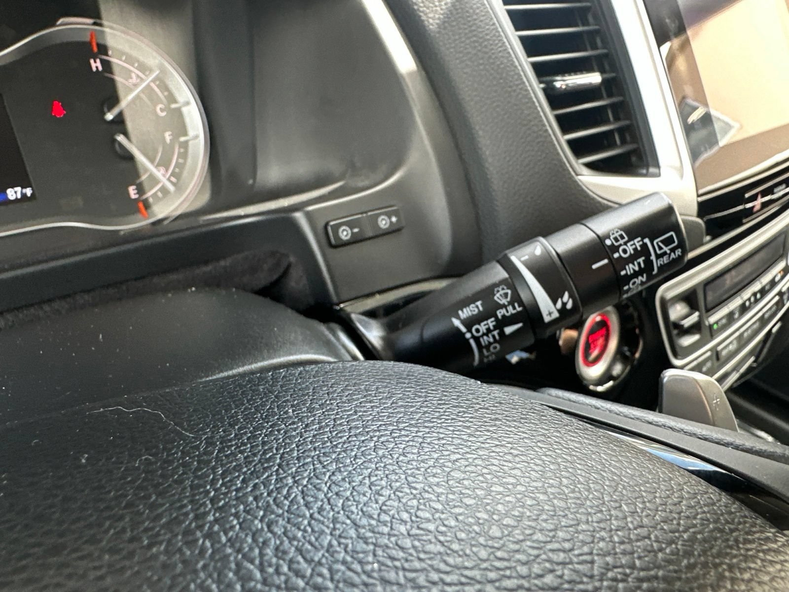 Used 2016 Honda Pilot Touring image 58
