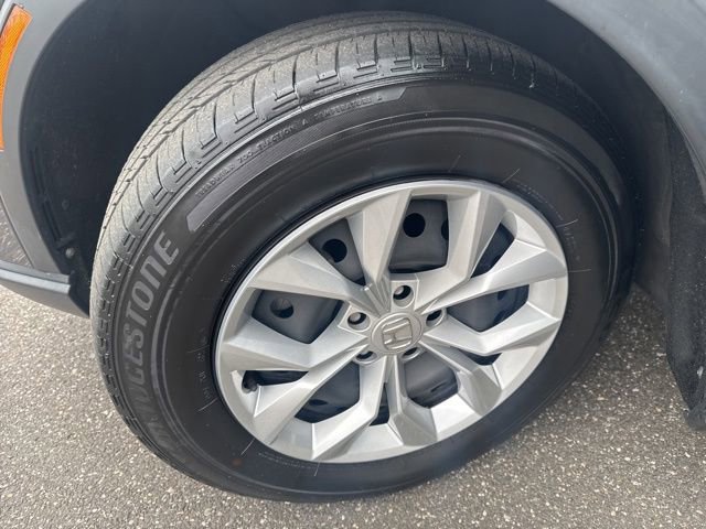 Used 2023 Honda CR-V LX image 11