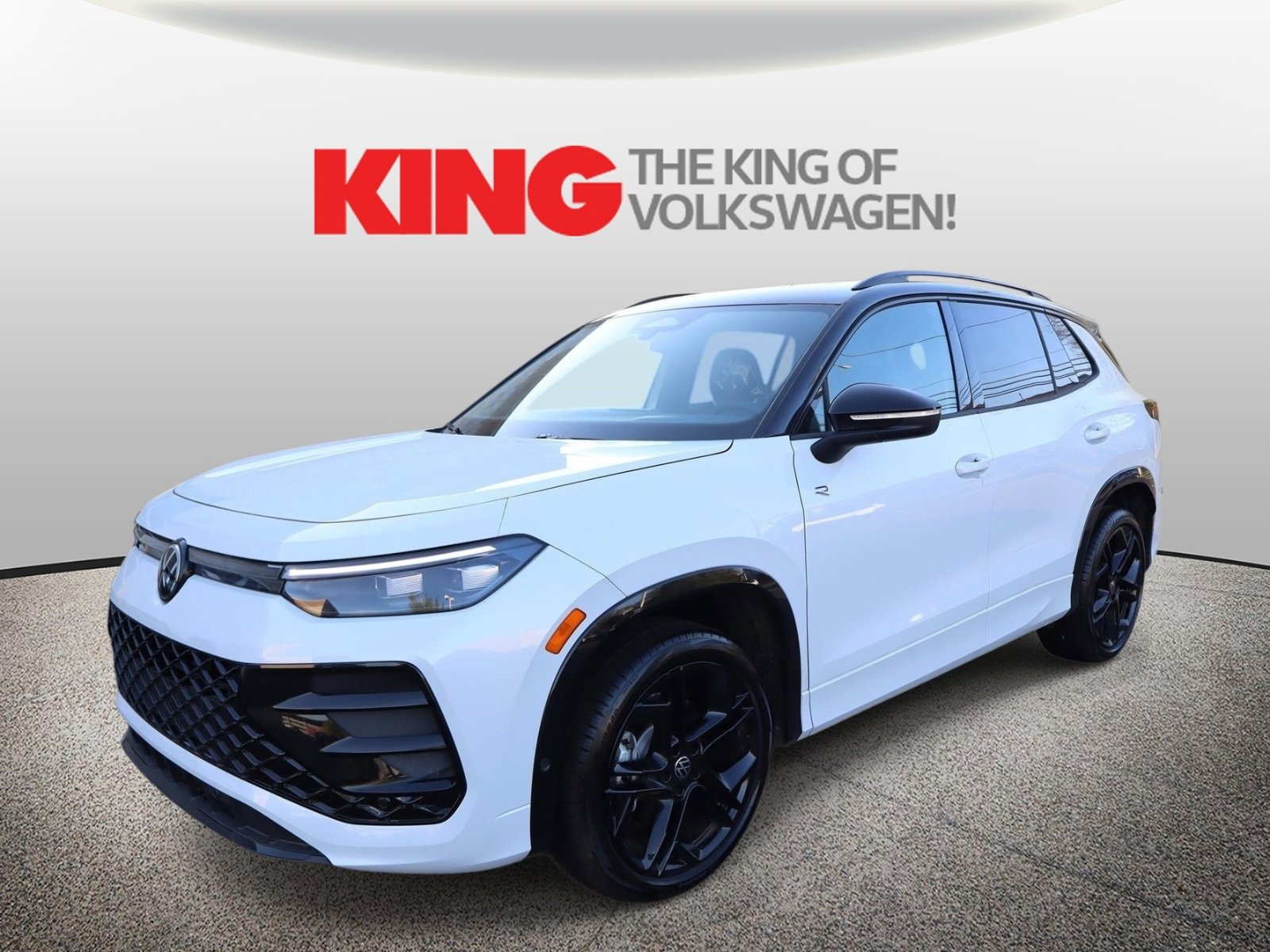 New 2026 Volkswagen Tiguan SE R-Line AWD/4WD image 8