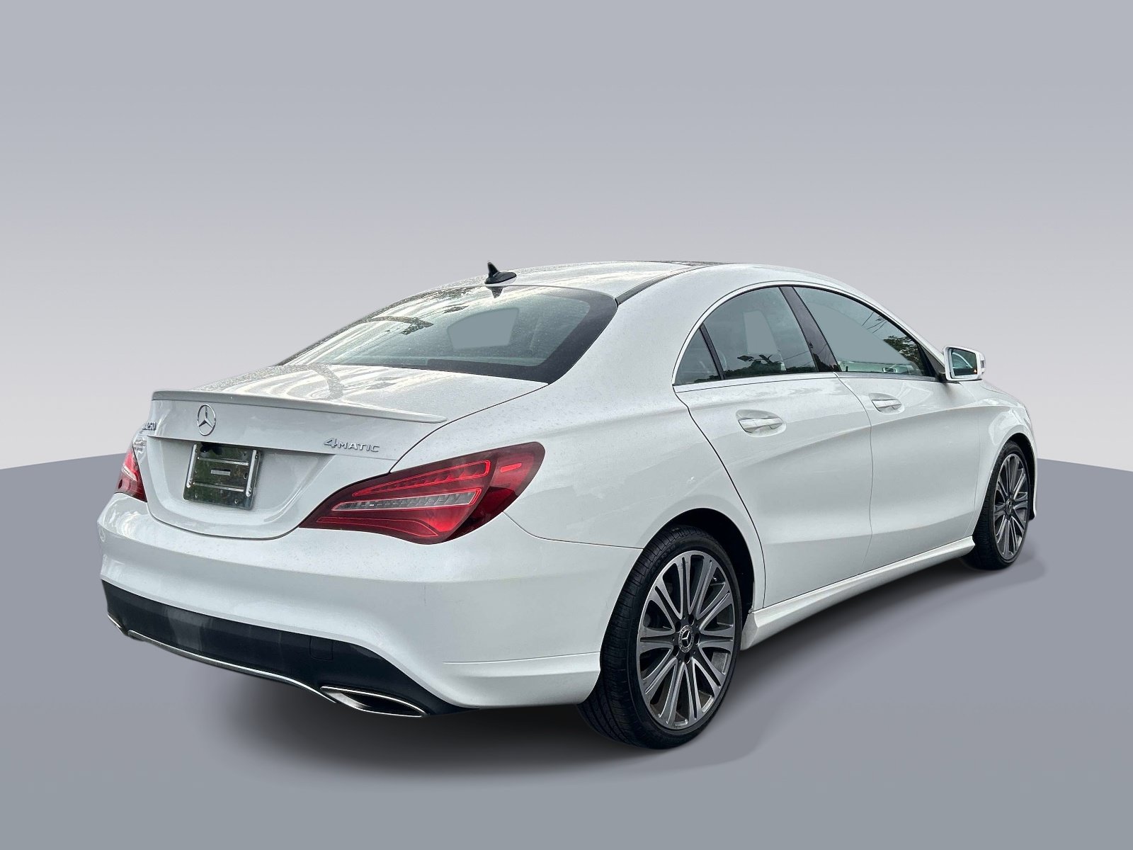 Used 2019 Mercedes-Benz CLA 250 4MATIC image 3