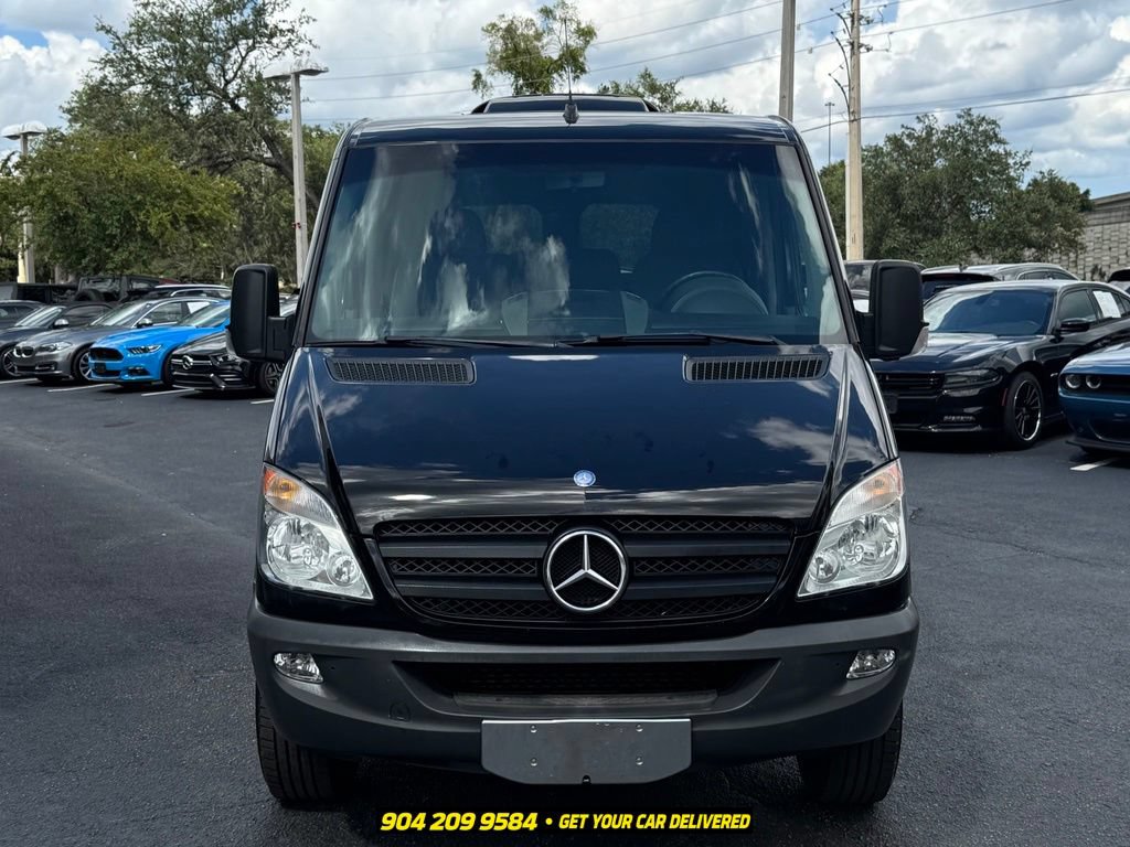 Used 2010 Mercedes-Benz Sprinter 2500 image 11