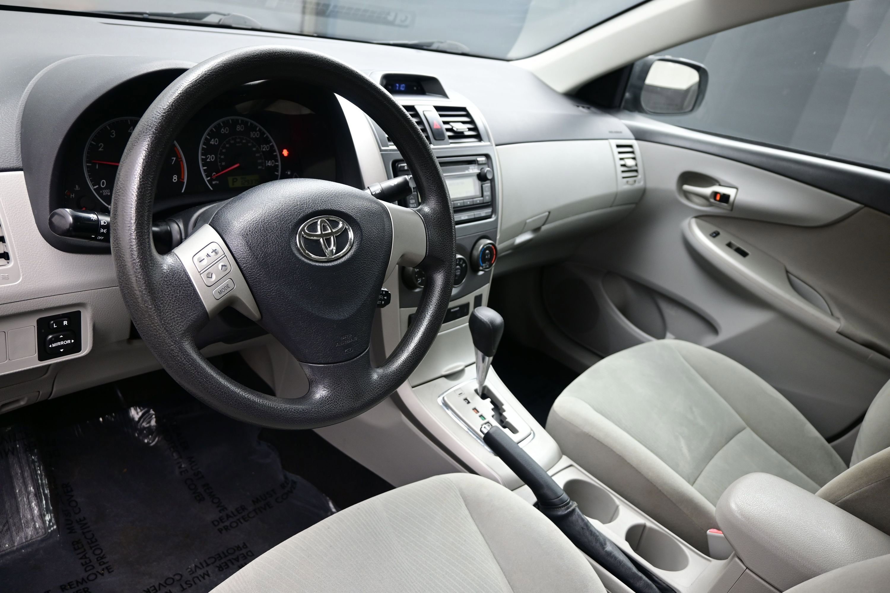Used 2012 Toyota Corolla LE FWD image 10
