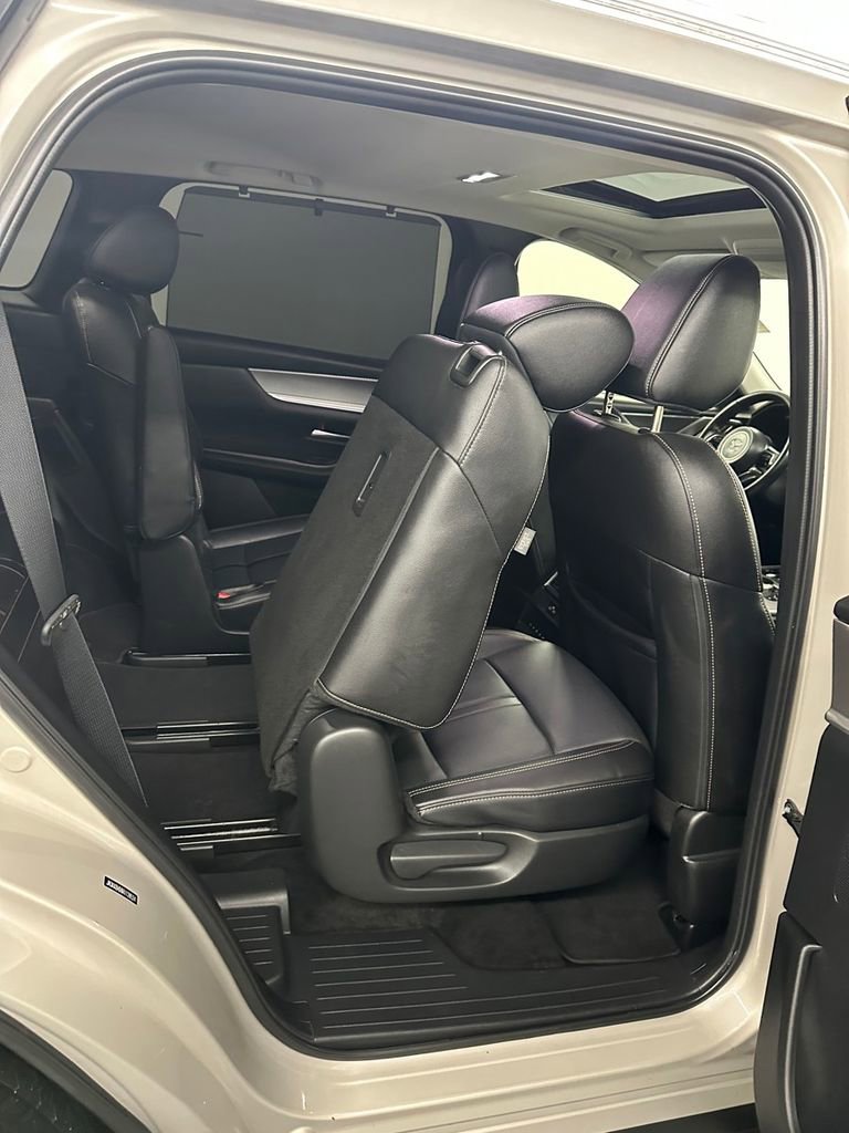 Used 2024 MAZDA CX-90 3.3 Turbo w/ Preferred Package image 33