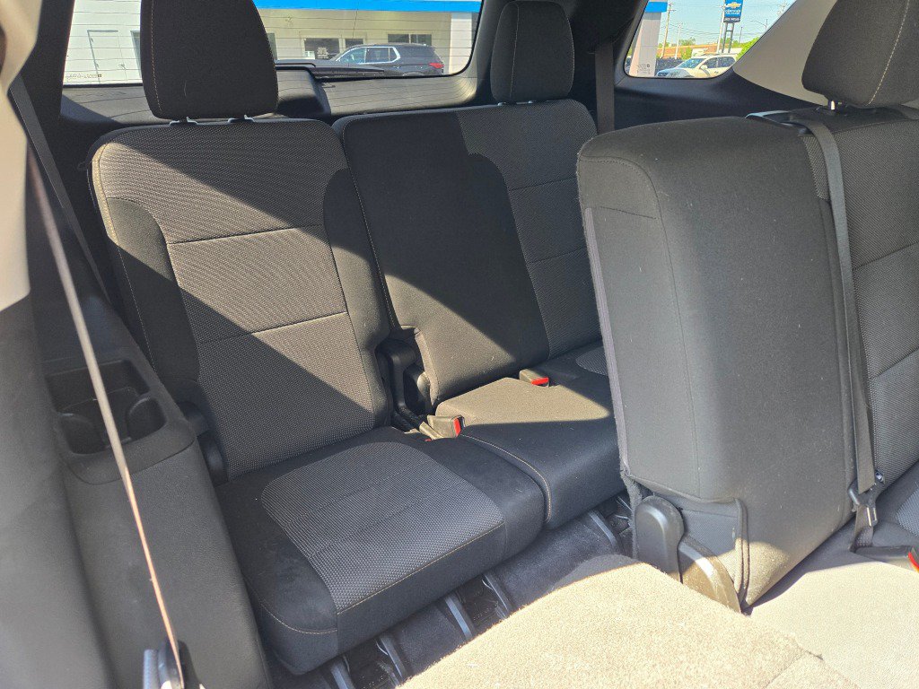 Certified 2021 Chevrolet Traverse LS FWD image 11