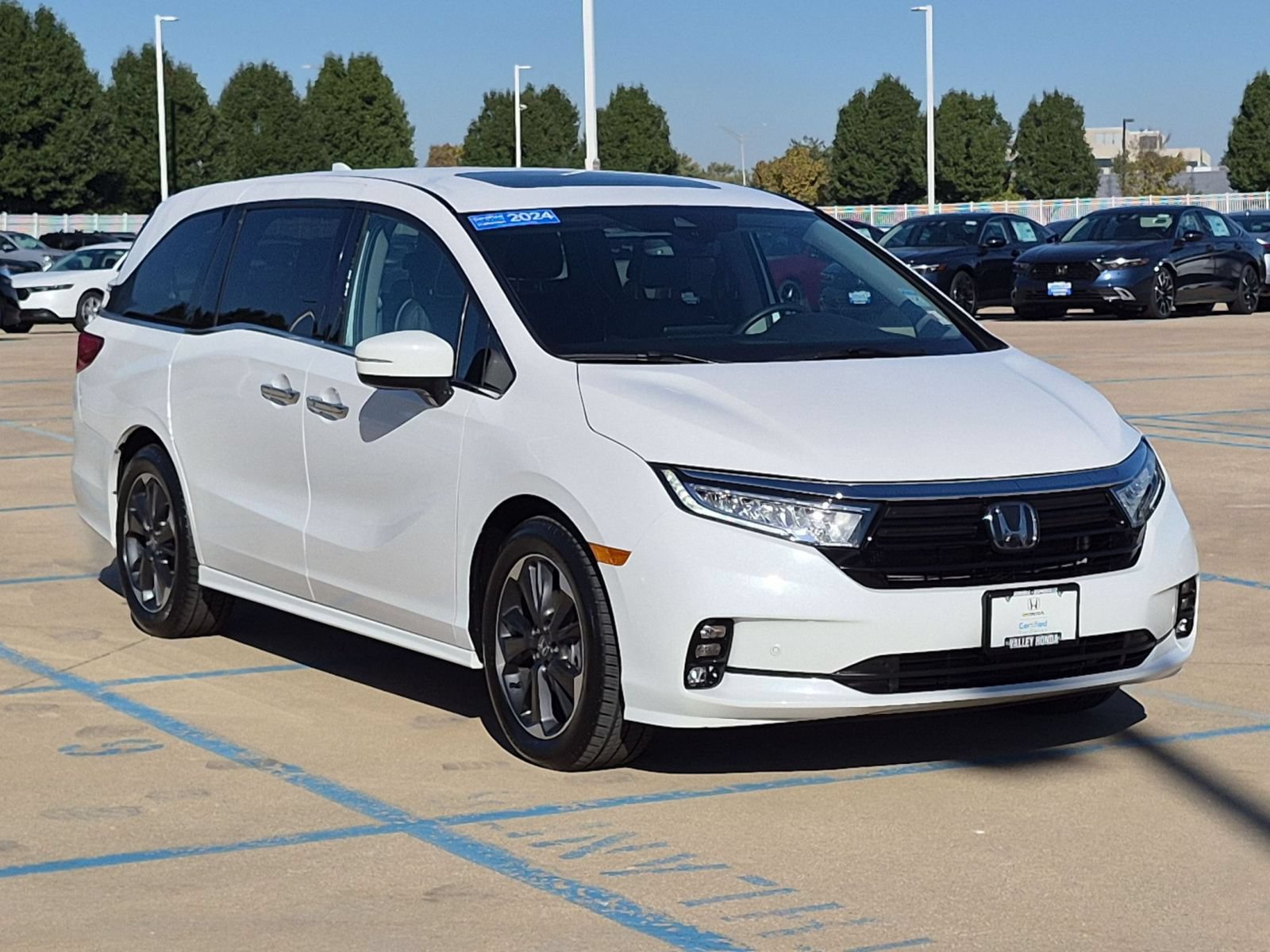 Certified 2024 Honda Odyssey Elite image 4
