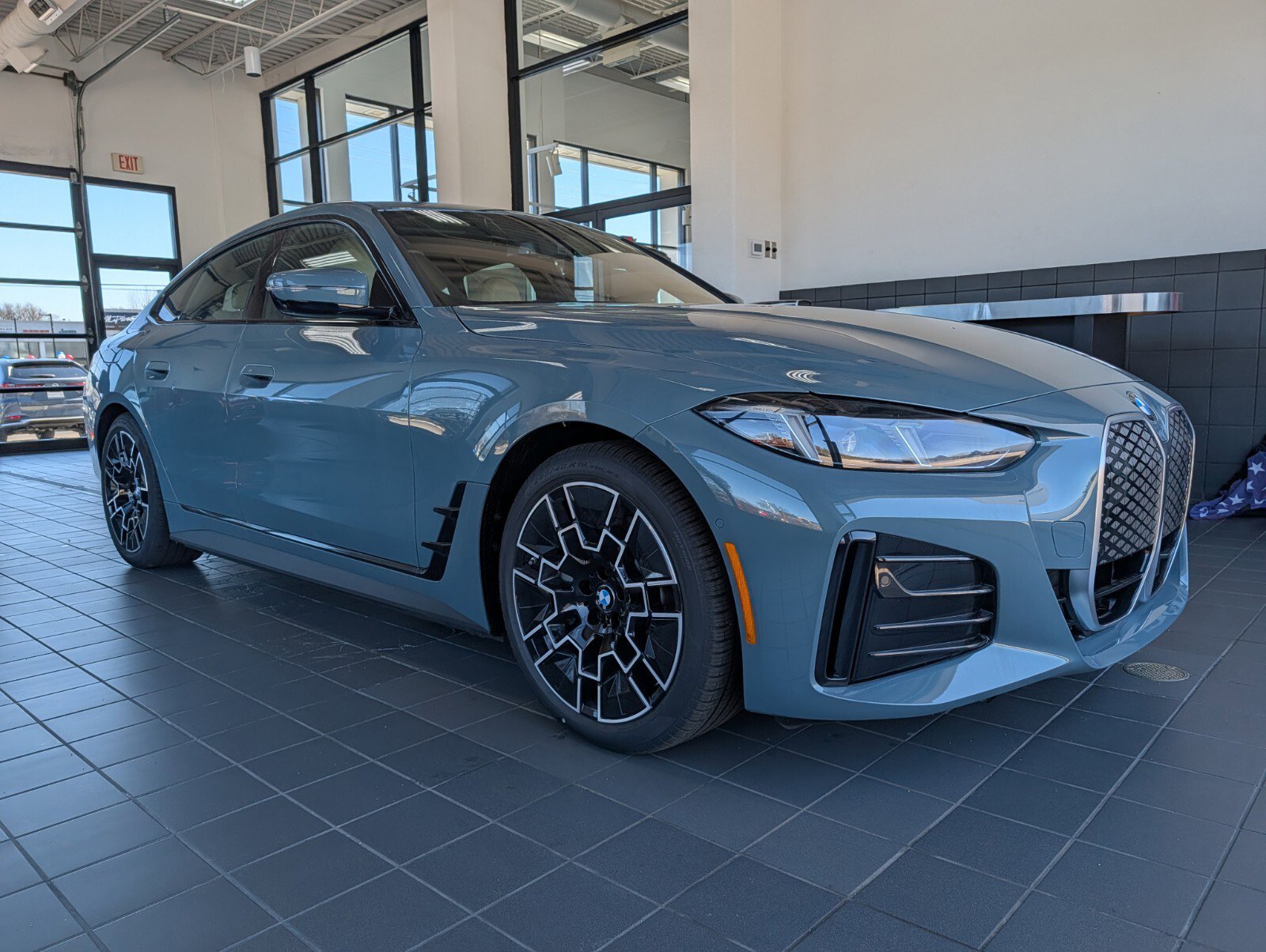 New 2026 BMW i4 xDrive40i w/ M Sport Package AWD/4WD video 1