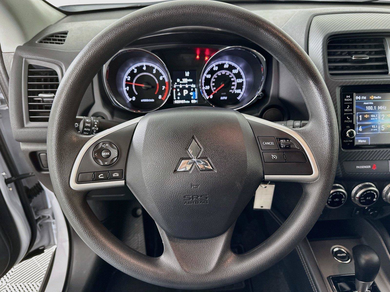 Used 2025 Mitsubishi Outlander Sport ES AWD/4WD image 17