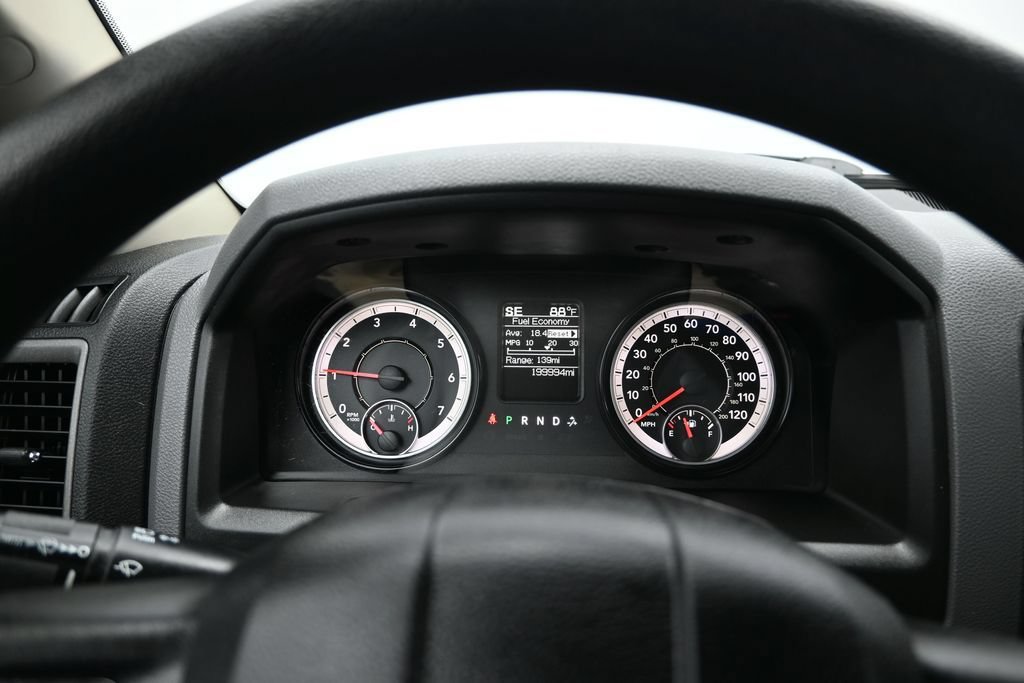 Used 2017 RAM 1500 Express AWD/4WD image 17