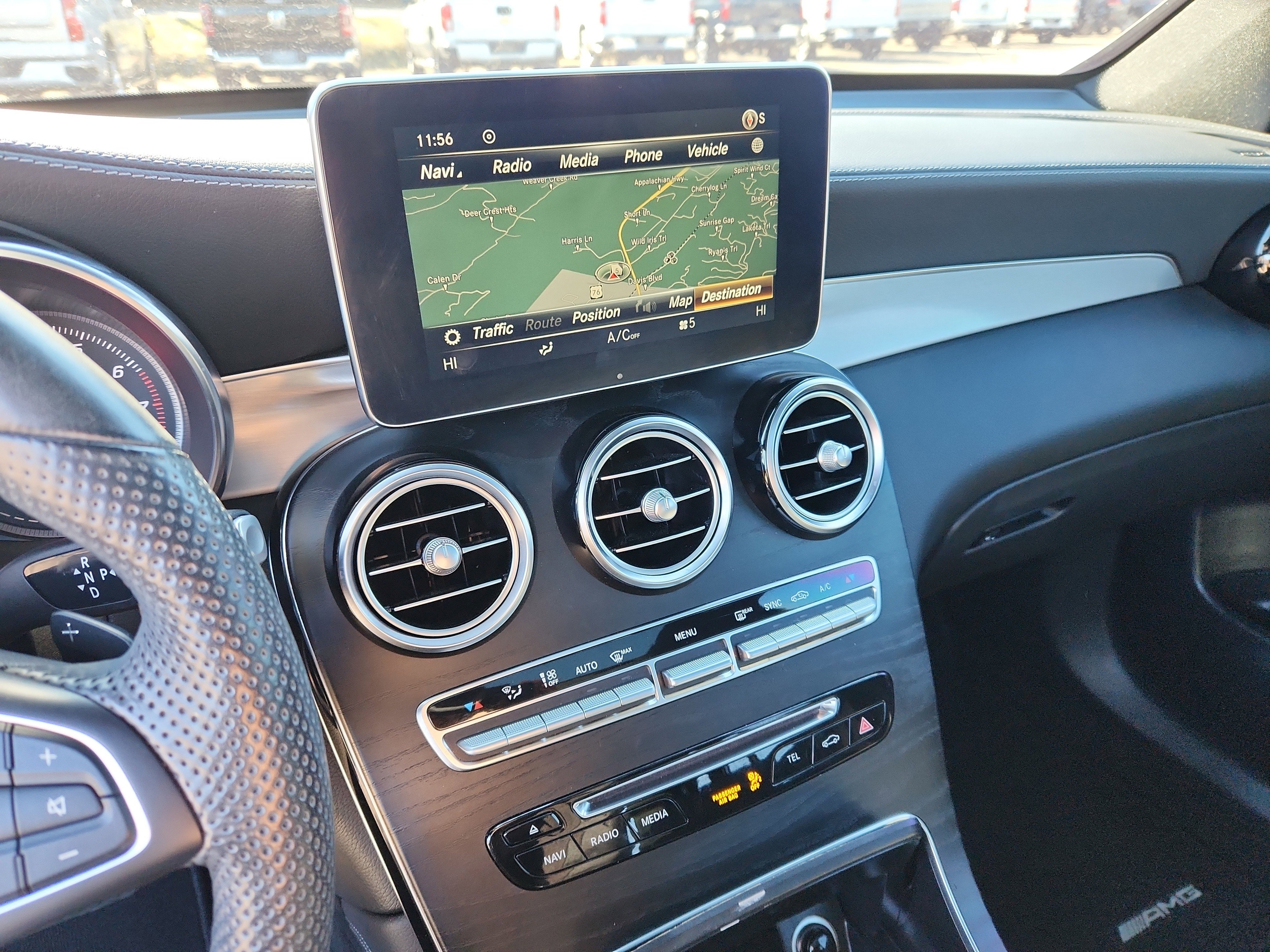 Used 2019 Mercedes-Benz GLC 300 image 32