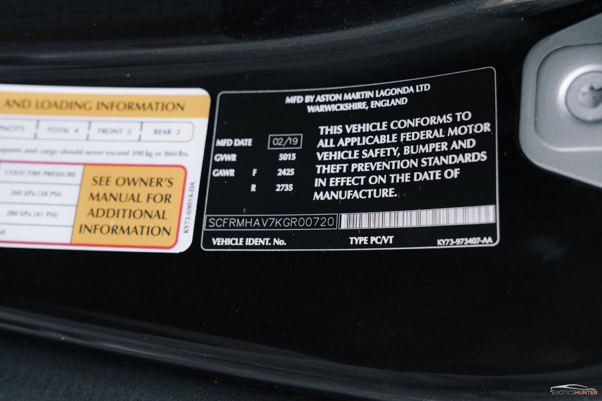 Used 2019 Aston Martin DBS Superleggera RWD image 32