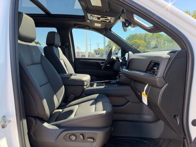 New 2026 Chevrolet Tahoe RST w/ RST Capability Package AWD/4WD image 7