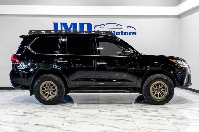 Used 2021 Lexus LX 570 4WD w/ Luxury Package image 8