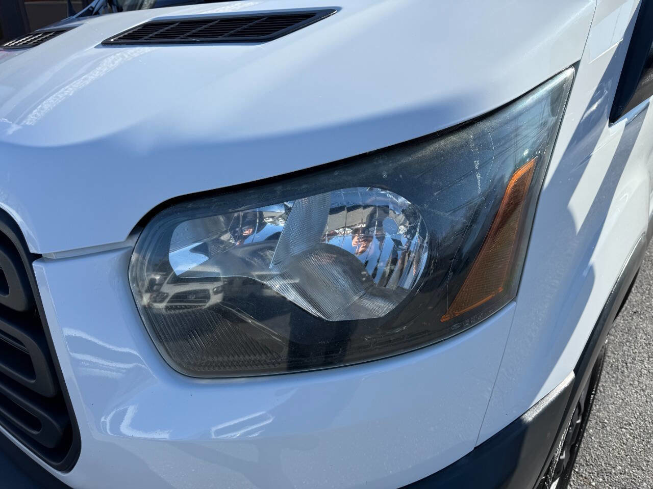 Used 2016 Ford Transit 250 130 Low Roof image 37