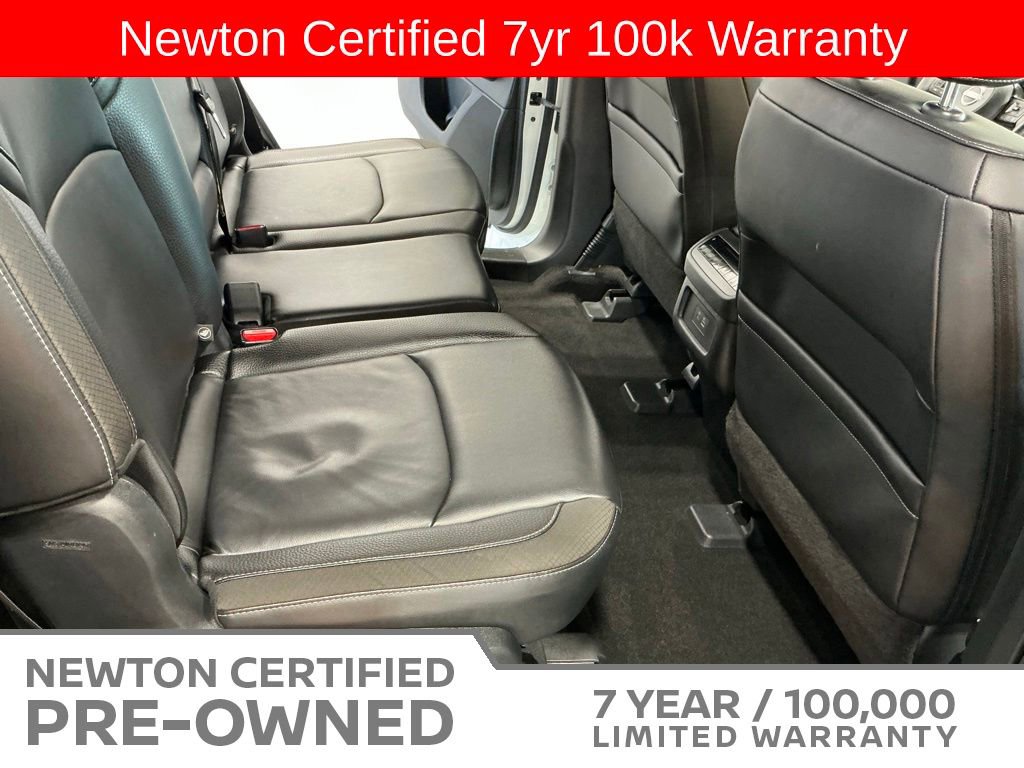 Used 2024 Nissan Pathfinder SL AWD/4WD image 19