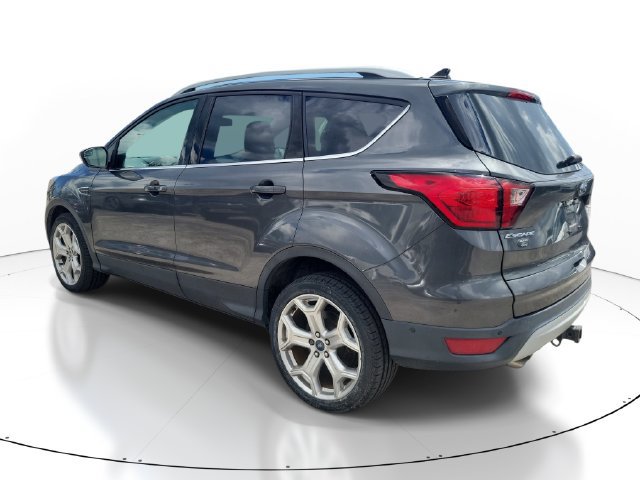 Used 2019 Ford Escape Titanium w/ U9j03 - Titanium Tow Package AWD/4WD image 3