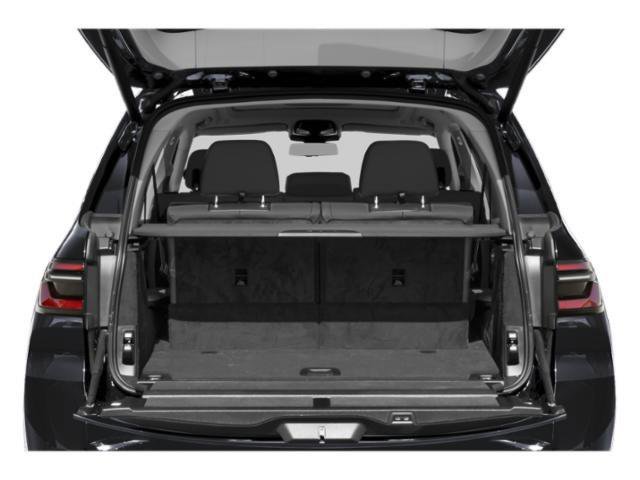 Certified 2024 BMW X7 xDrive40i image 11