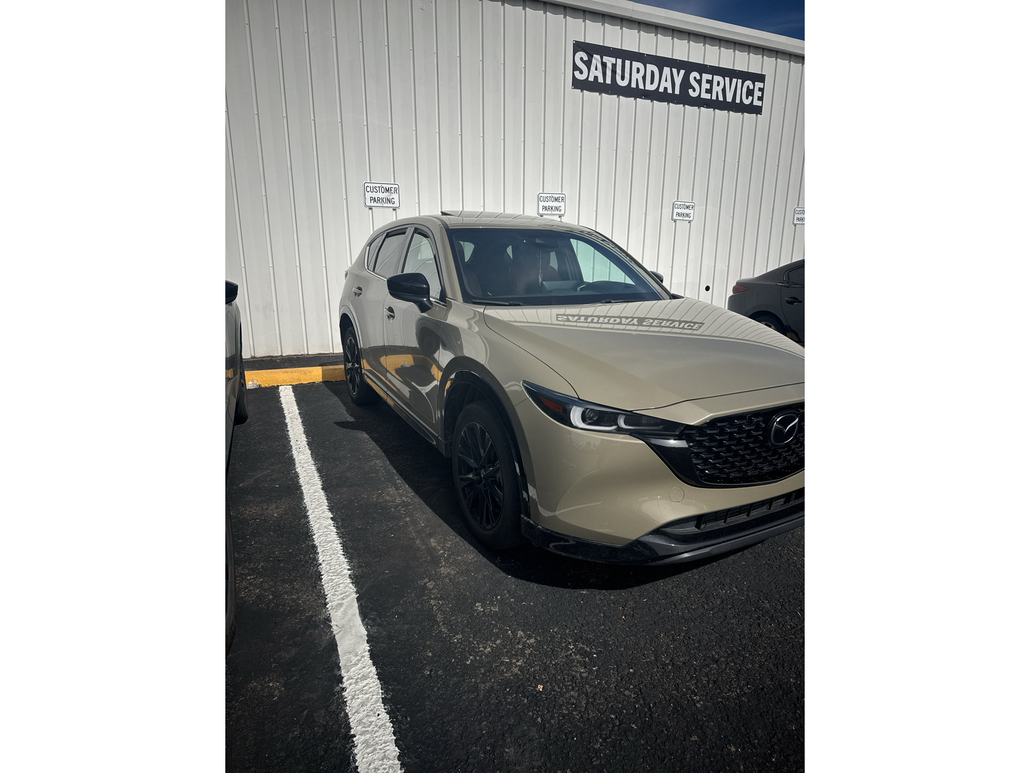 Used 2024 MAZDA CX-5 Carbon Edition AWD/4WD image 3