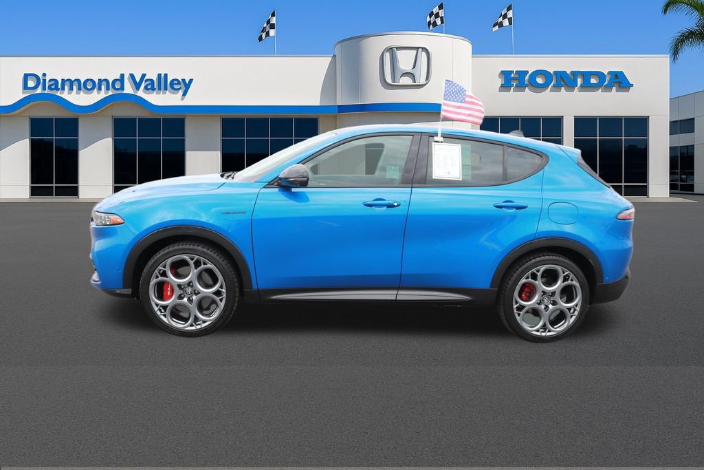 Used 2024 Alfa Romeo Tonale Veloce AWD/4WD image 8