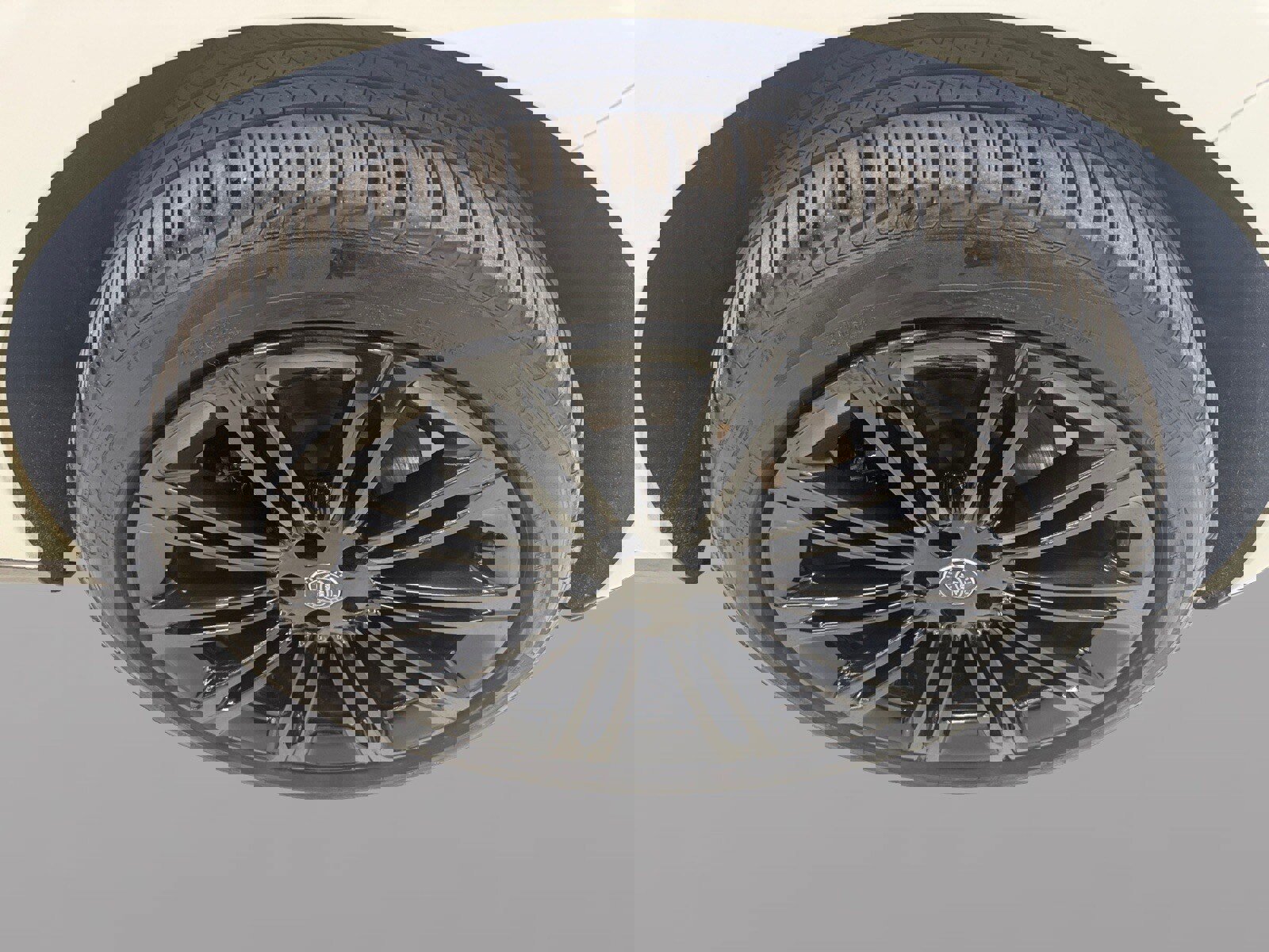 Used 2023 Land Rover Range Rover SE image 12