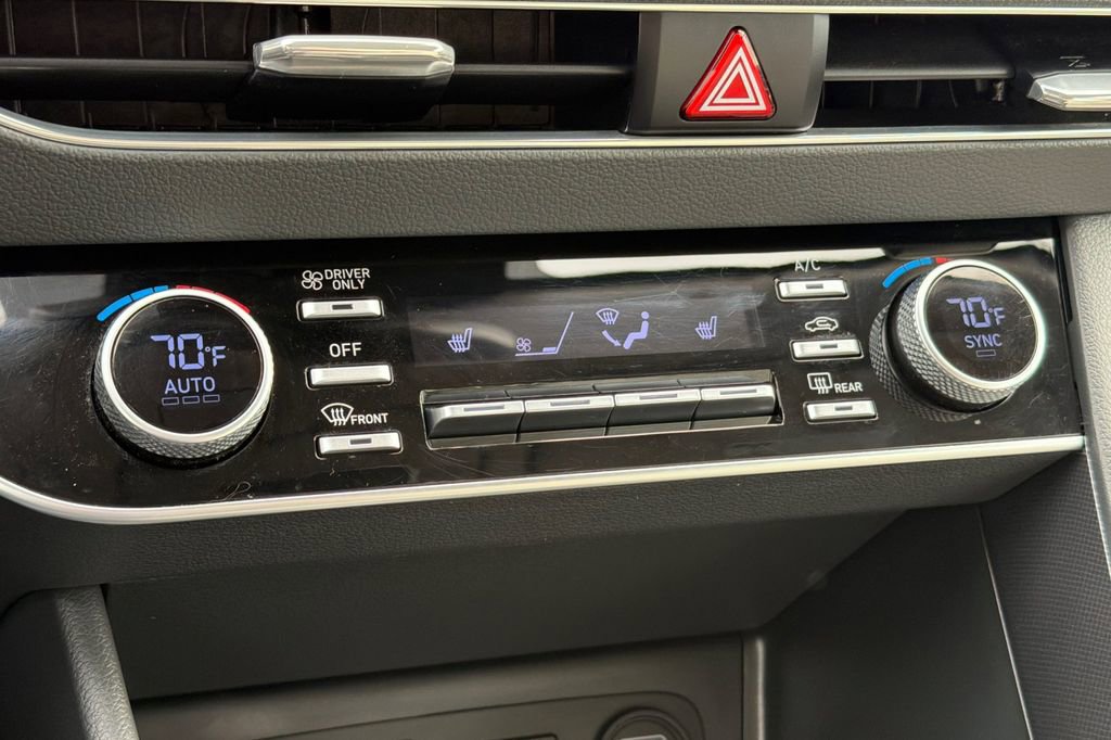 Used 2021 Hyundai Sonata SEL image 16