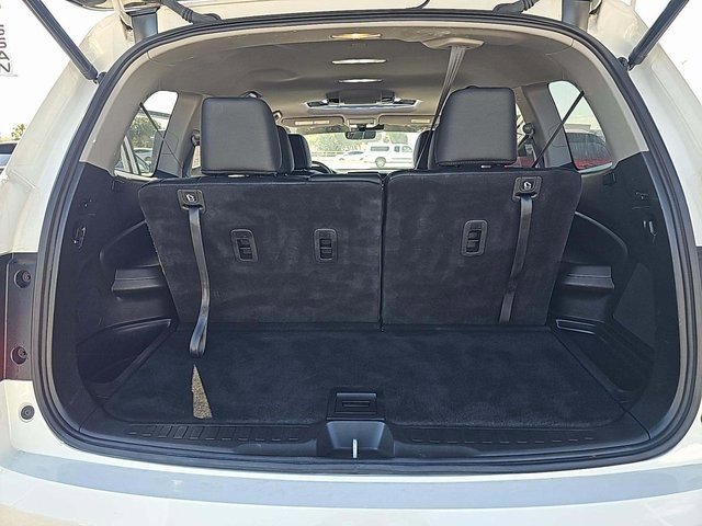 Used 2022 Honda Pilot Touring image 5