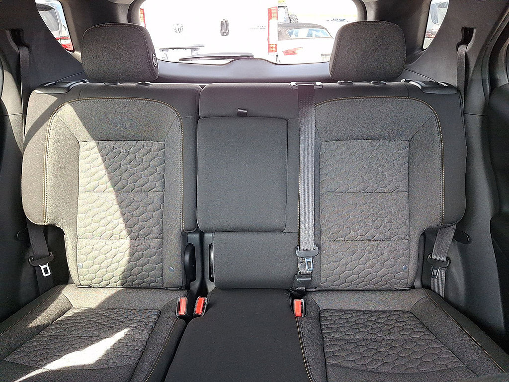 Used 2020 Chevrolet Equinox LT AWD/4WD image 13