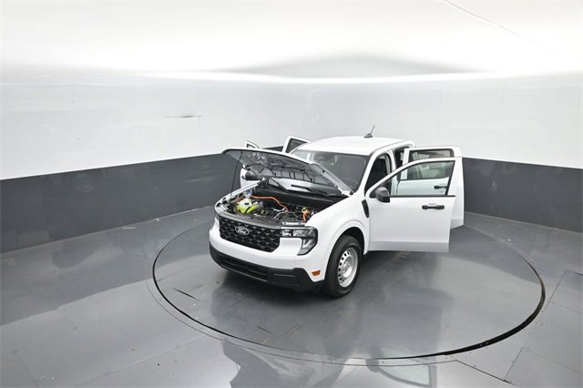 New 2025 Ford Maverick XL image 34