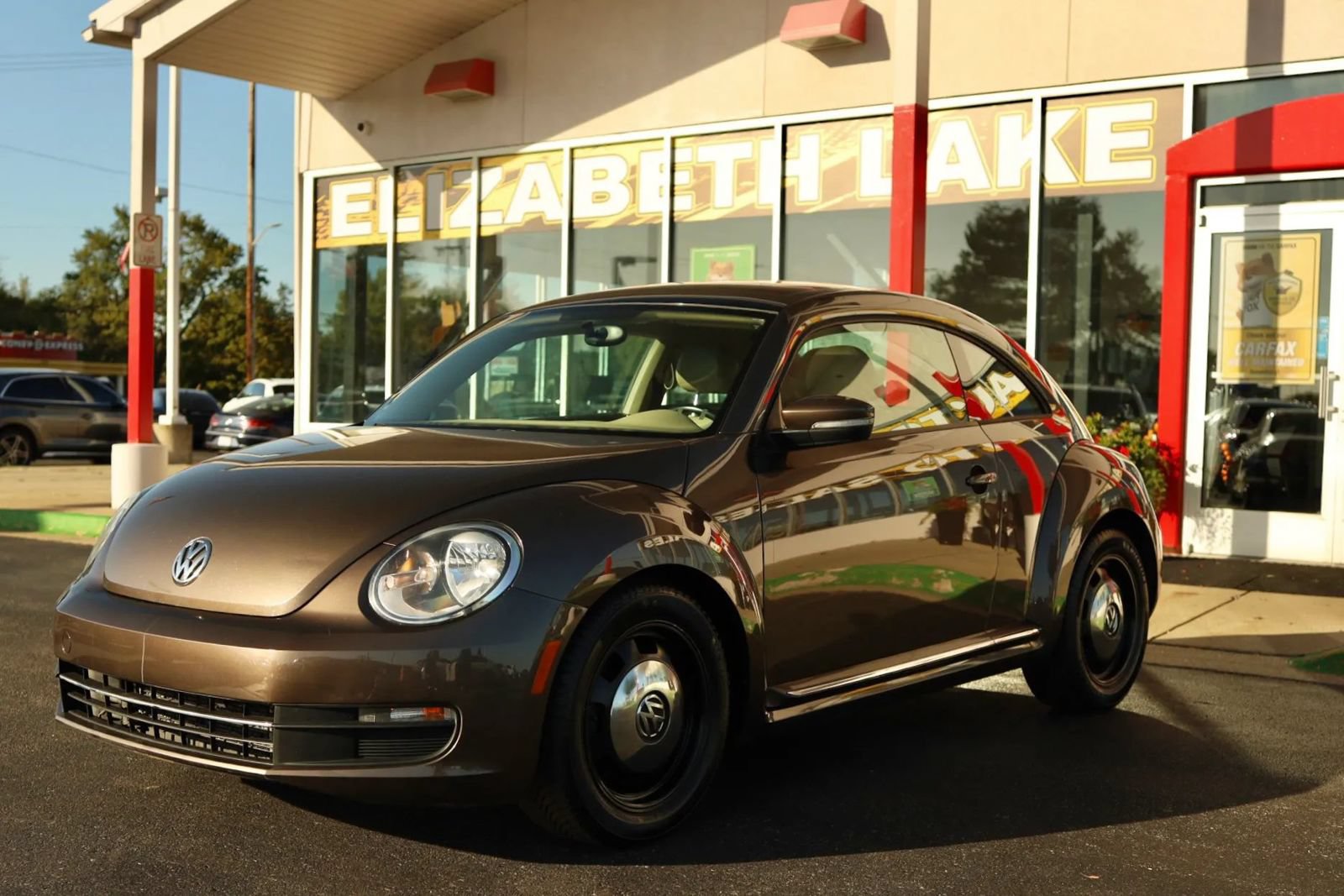 Used 2014 Volkswagen Beetle 1.8T FWD image 1