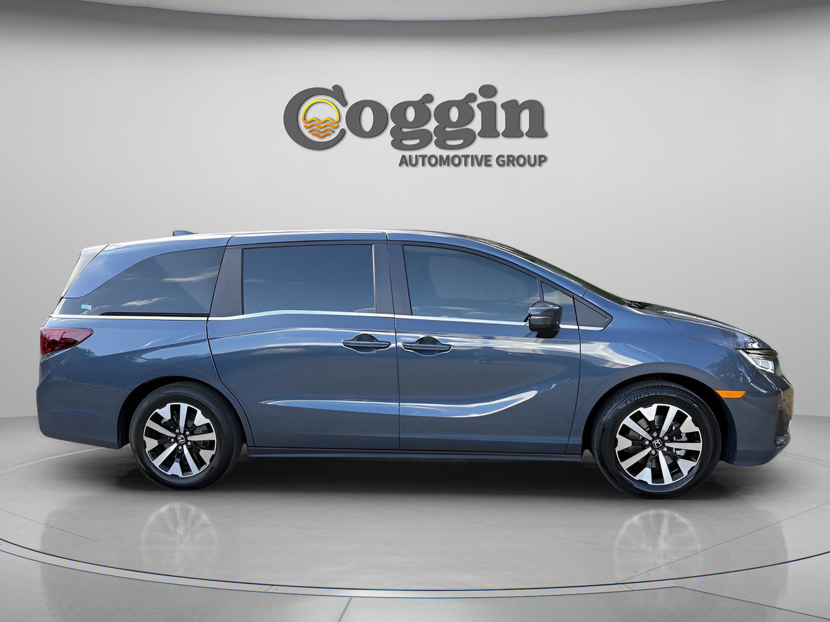 Certified 2025 Honda Odyssey EX-L image 6