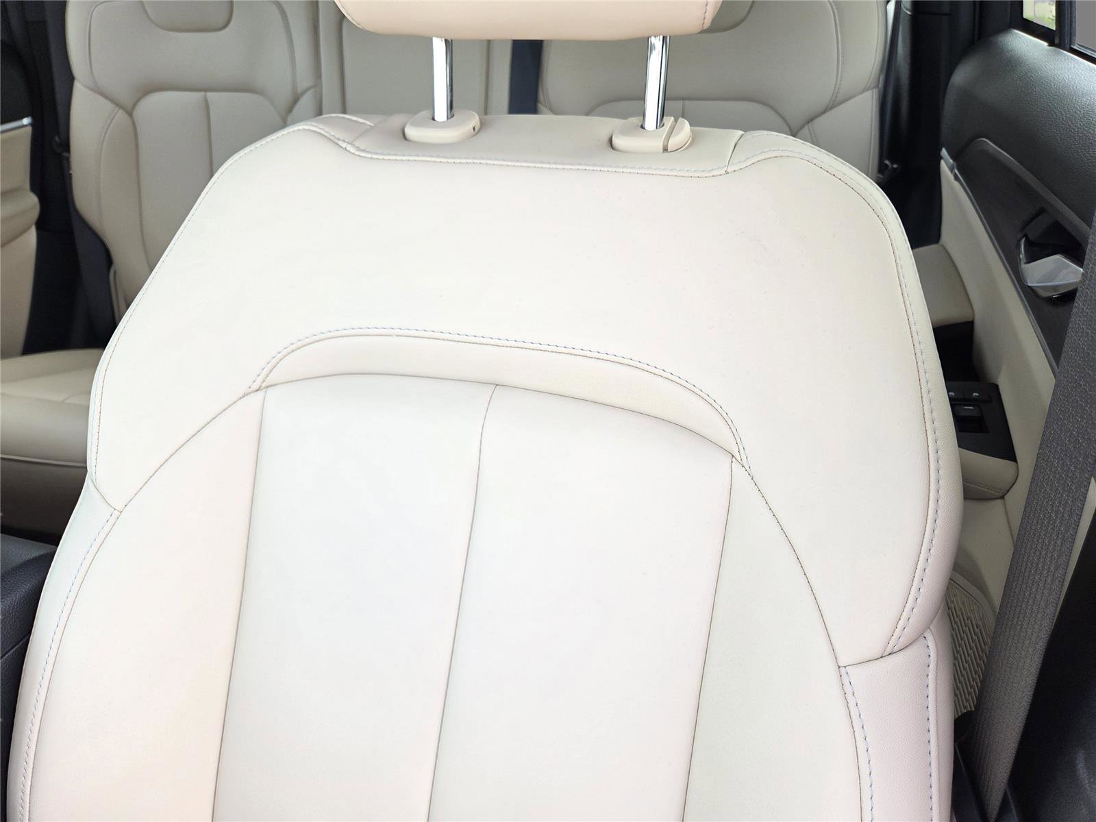 New 2025 Jeep Grand Cherokee Limited w/ Trailer Tow Package image 51