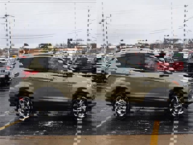 Used 2013 Ford Escape Titanium w/ Parking Technology Pkg image 4