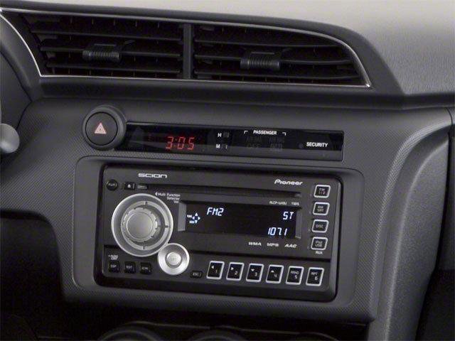 Used 2013 Scion tC FWD image 9
