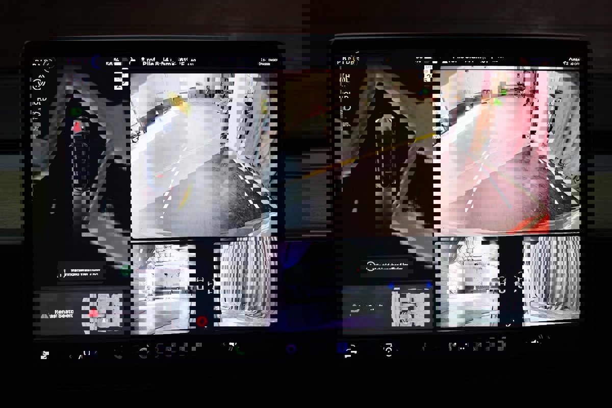 Used 2023 Tesla Model Y Long Range image 20