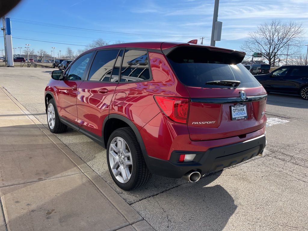 Used 2025 Honda Passport EX-L image 7