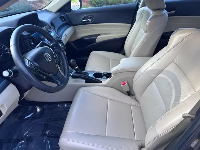 Used 2015 Acura ILX w/ Technology Package FWD image 6