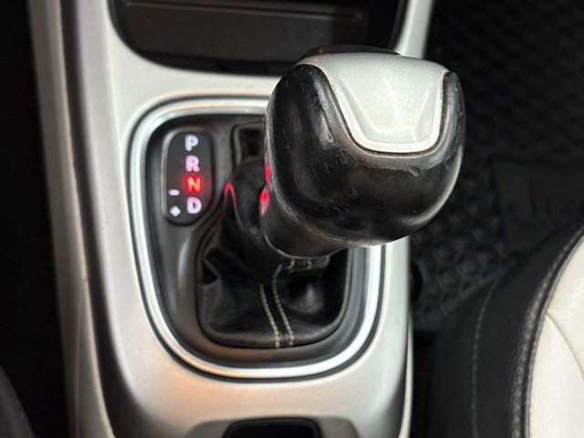 Used 2019 Jeep Compass Latitude image 26