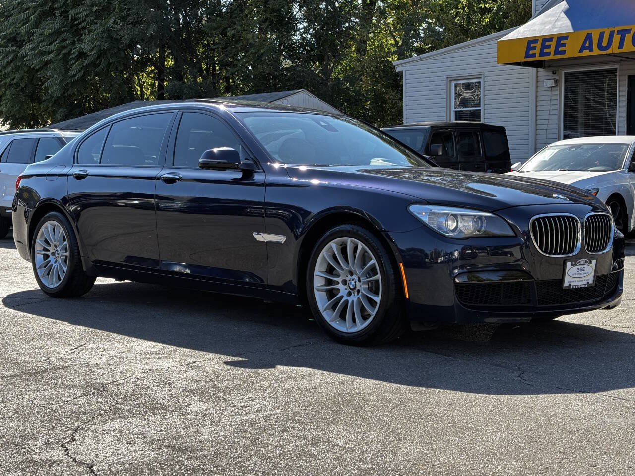 Used 2013 BMW 740Li xDrive AWD/4WD image 2