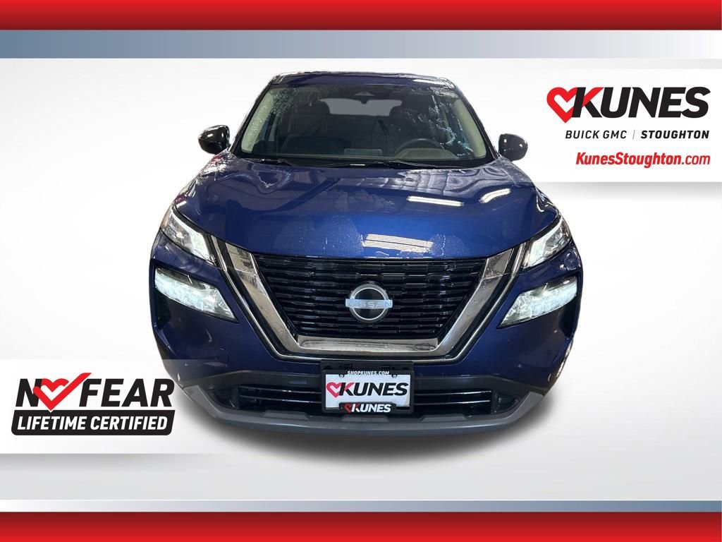 Used 2023 Nissan Rogue S image 5
