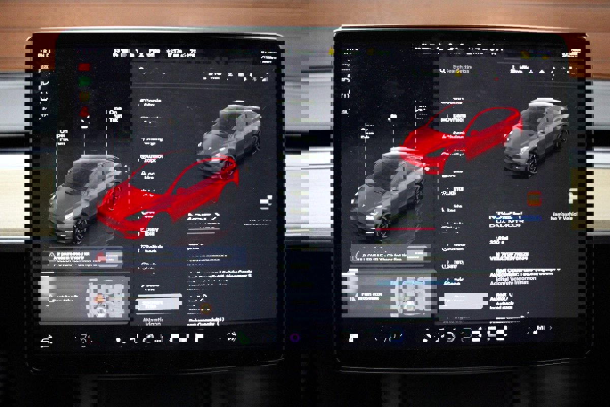 Used 2022 Tesla Model Y Performance image 26