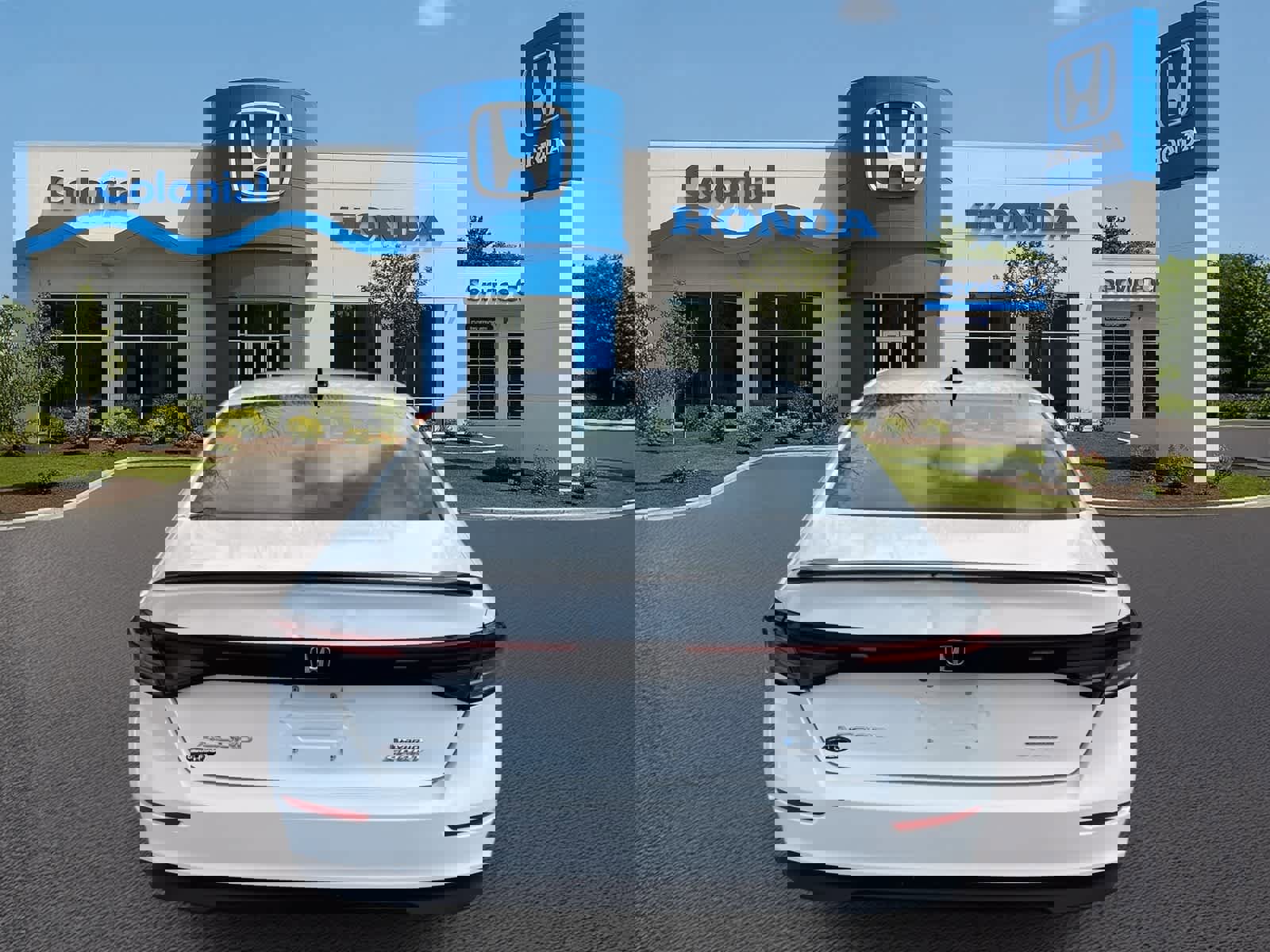 Used 2023 Honda Accord Sport image 5