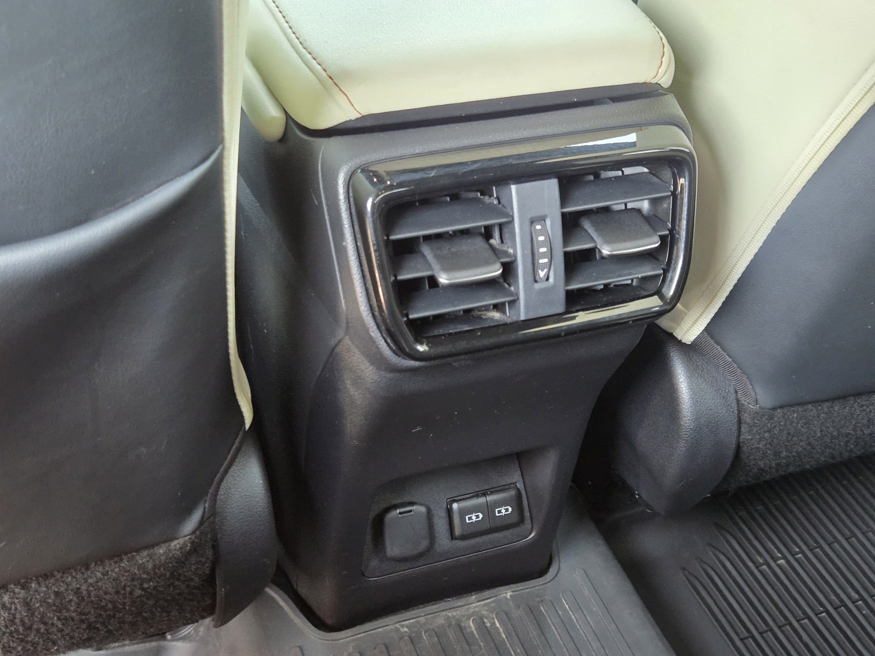 Certified 2023 Lexus NX 350h AWD image 26