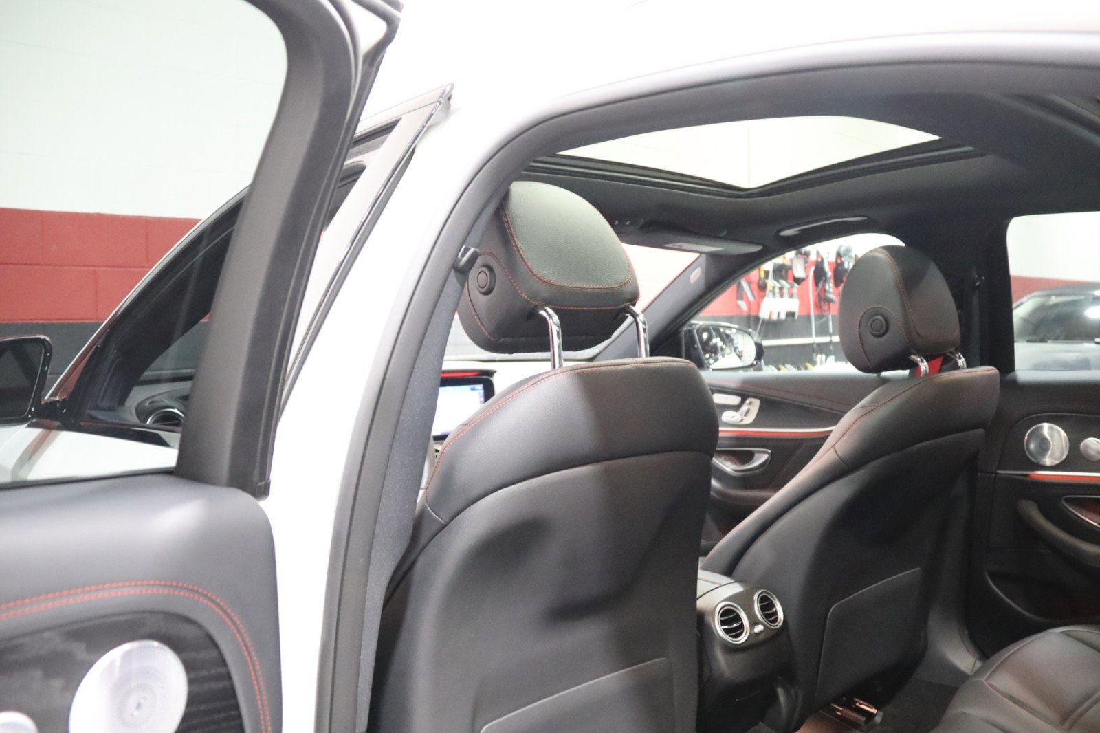 Used 2020 Mercedes-Benz E 53 AMG 4MATIC Sedan w/ Driver Assistance Package image 40