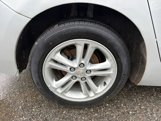 Used 2016 Chevrolet Cruze LT image 27