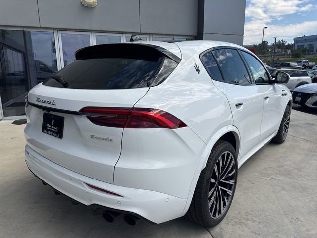 New 2025 Maserati Grecale Modena image 7