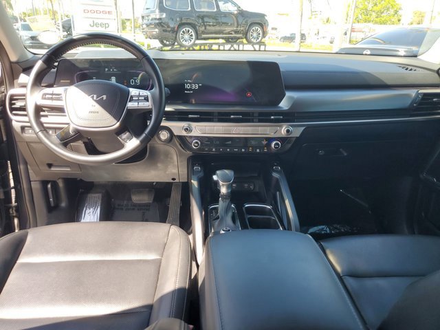 Used 2024 Kia Telluride S w/ S Sunroof Package FWD image 12