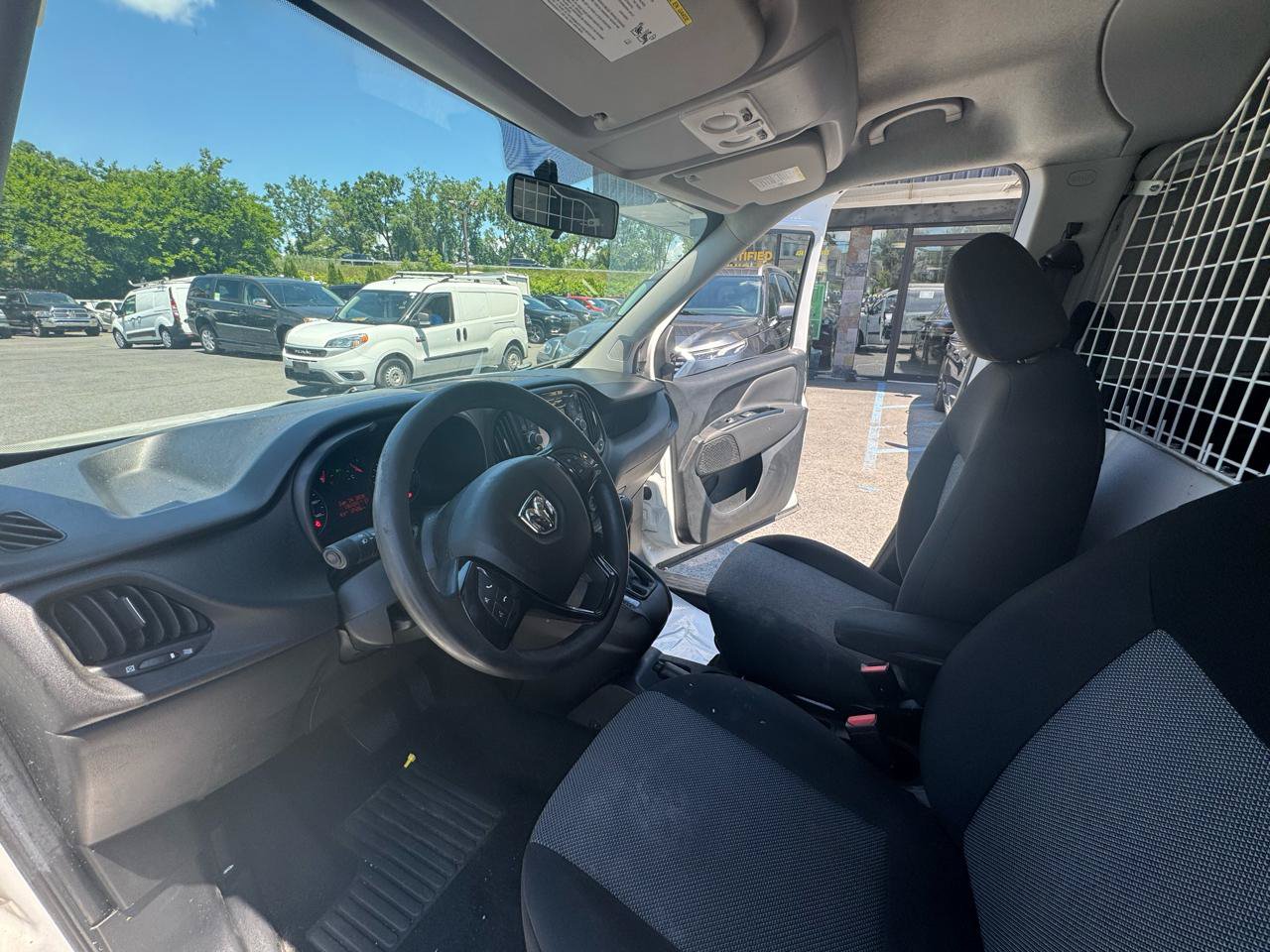 Used 2021 RAM ProMaster City Tradesman FWD image 17