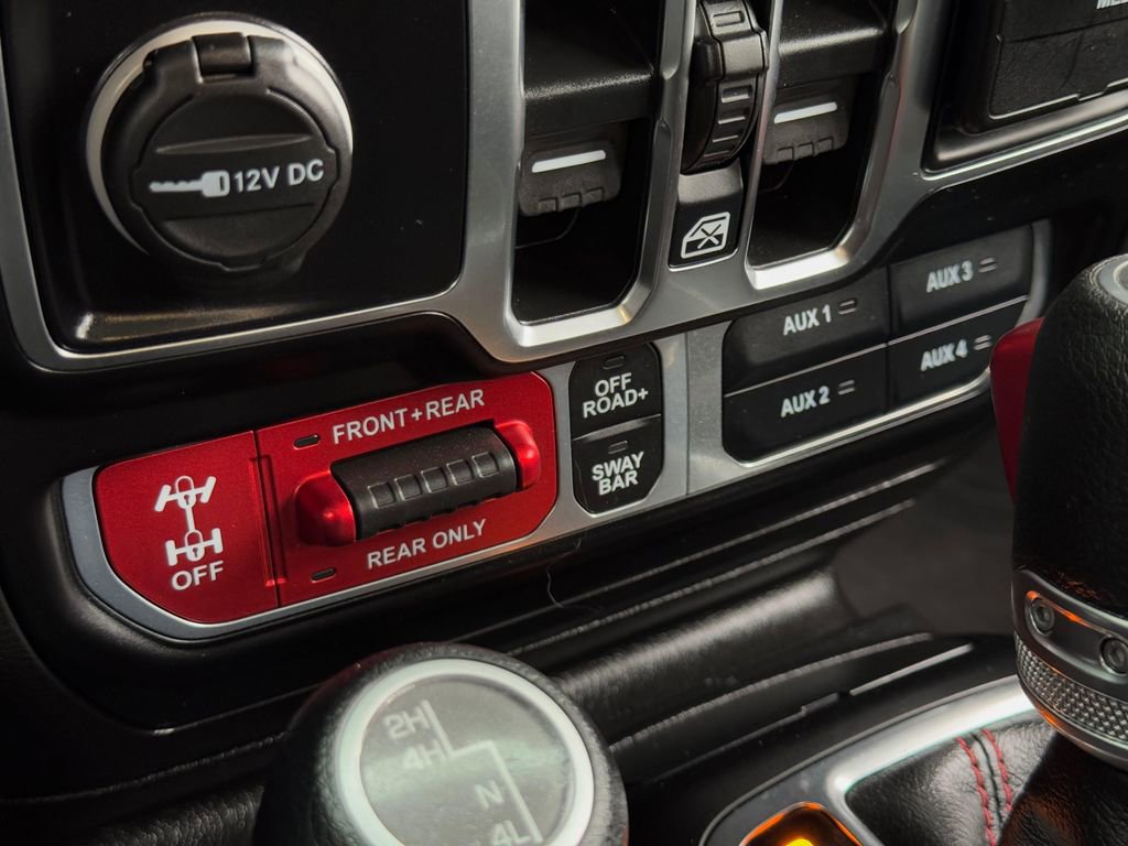 Used 2021 Jeep Wrangler Unlimited Rubicon AWD/4WD image 35