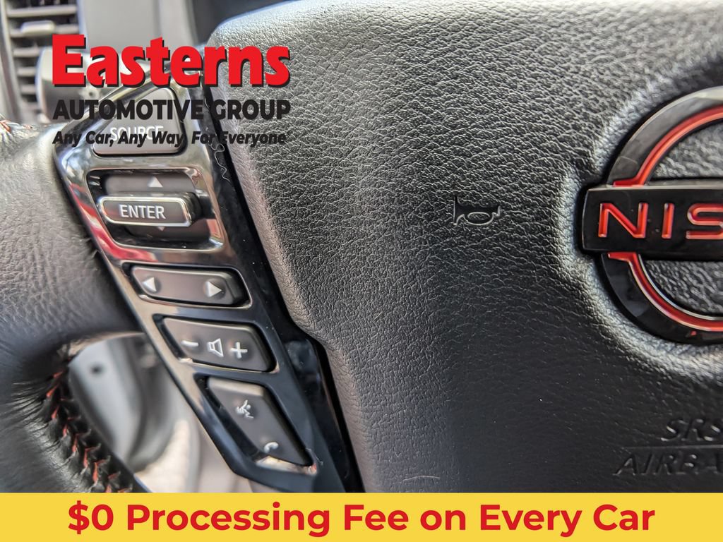 Used 2024 Nissan Frontier PRO-4X w/ Technology Package AWD/4WD image 15